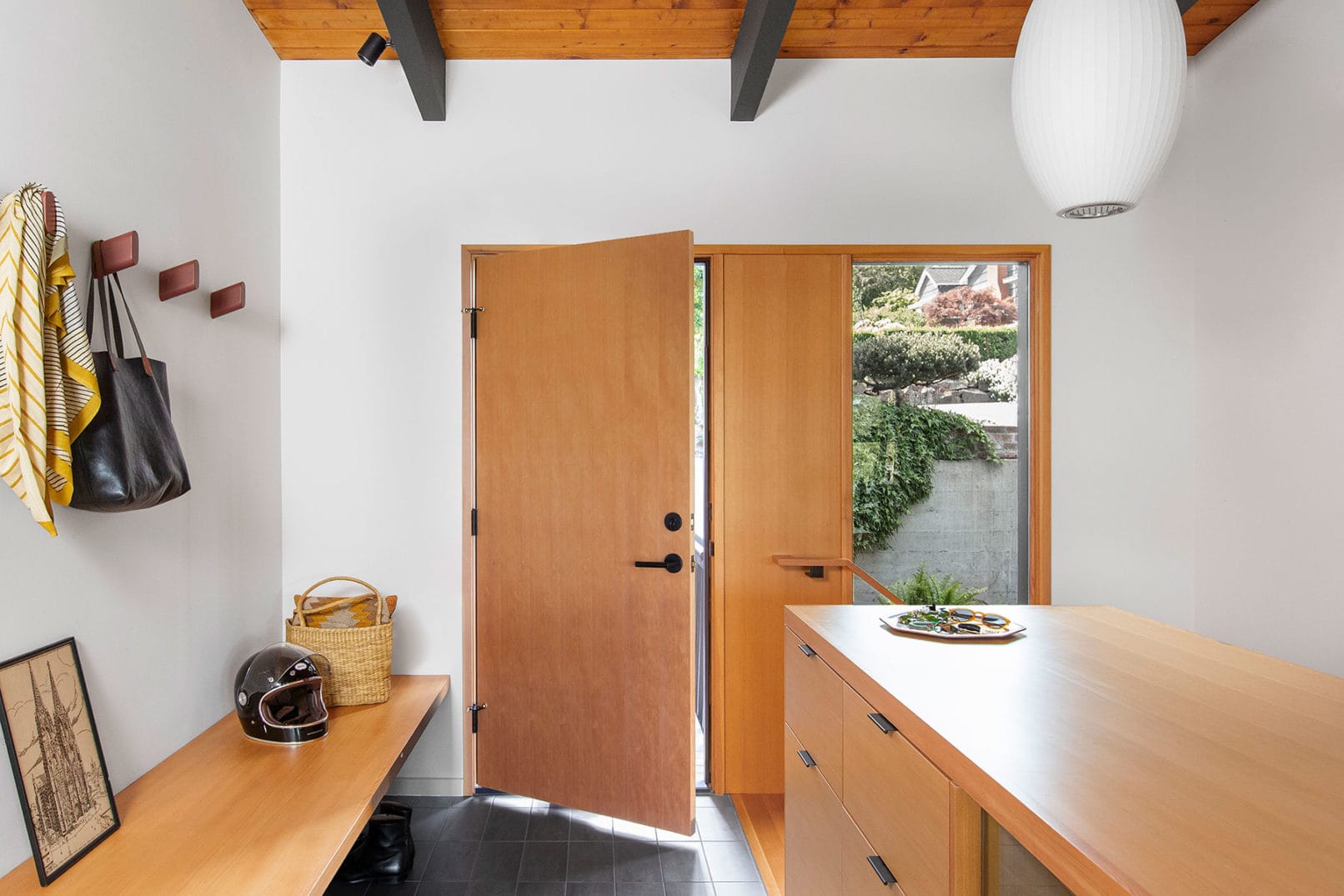 Midcentury home remodel seattle